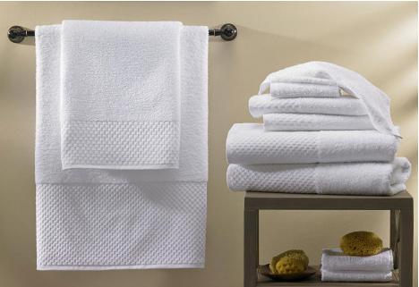 浴巾用纯棉的好还是珊瑚绒的好,浴巾是珊瑚绒的好还是棉的好