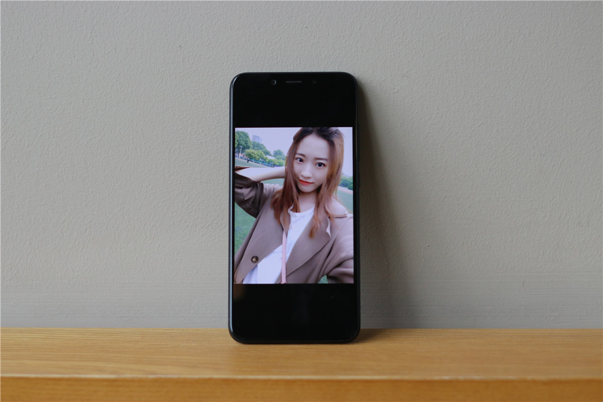 小米6x拍照好还是红米k40拍照好,小米6x拍照一半模糊