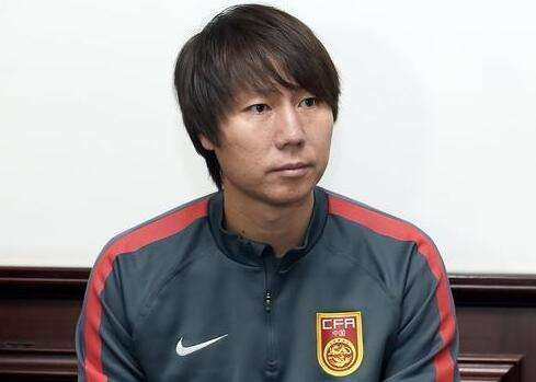 崔龙洙的教练团队,崔龙洙担任河南队主教练