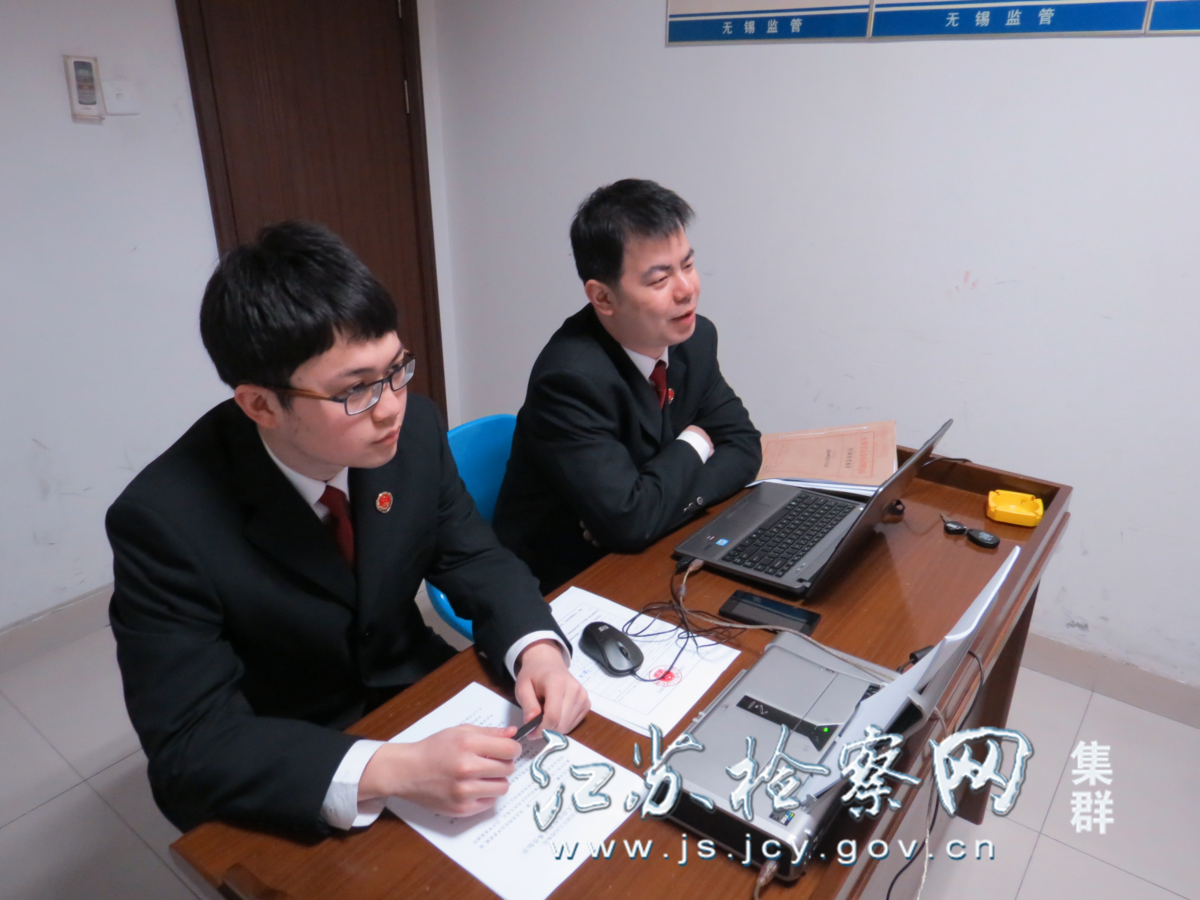 男子网售“LV”落网检察官：高仿真涉嫌侵犯知识产权