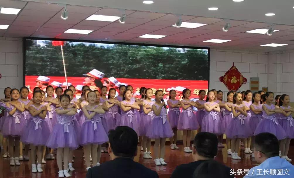 红旗渠精神历久弥新,红旗渠精神走进学校