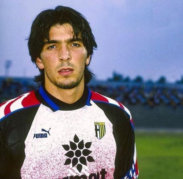 布冯参加22年世界杯预选赛了吗,布冯卡西利亚斯巴西世界杯