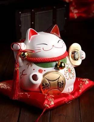 招财猫还有公母之分,招财猫分公母吗有什么寓意