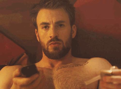 漫威天团回归，到底谁的肉体与装备更强？