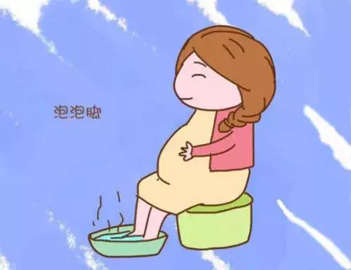 孕妈妈应对双脚浮肿，可从选择合适的鞋子着手