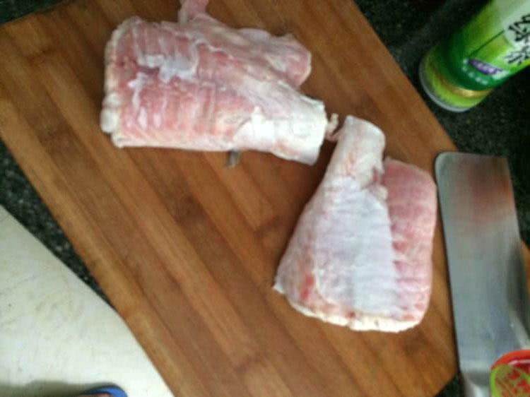 夜钓大口鲶鱼用什么饵最好,野河钓大口鲶鱼有多大