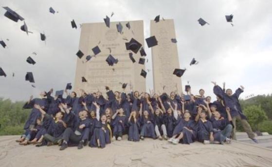 即将毕业的大学生怎么报考公务员,即将毕业的大学生如何规划自己