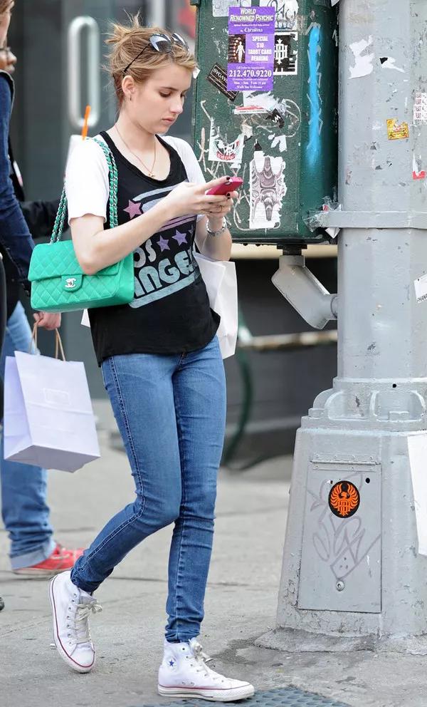 向欧美小个子女明星学习怎么搭配包包才能157秒变175