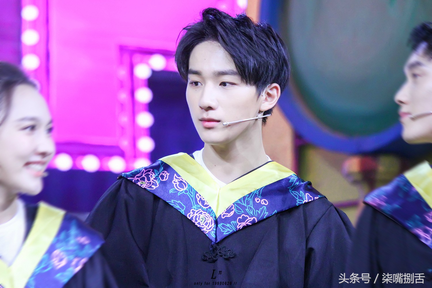 16位98年出生的明星，有的正当红，有的已过气，你喜欢谁？