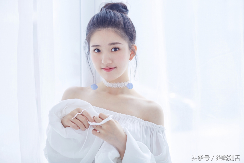 16位98年出生的明星，有的正当红，有的已过气，你喜欢谁？