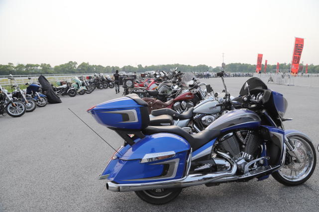千辆豪华摩托车汇聚浙江,有的能抵一辆宝马7系,总价超2亿