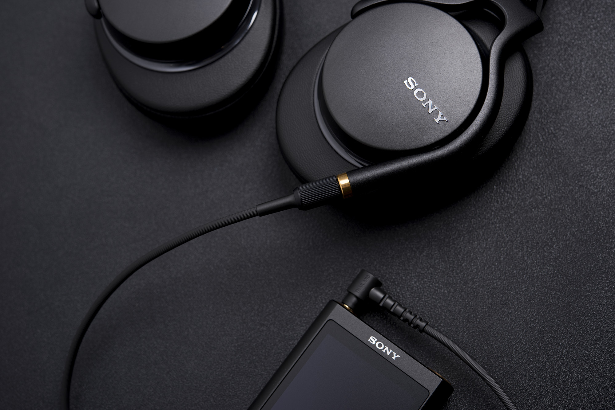 索尼sonymdr-1am2头戴式耳机,索尼MDR-1AM2耳机