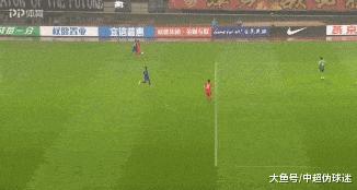 索萨为什么都没球踢,索萨抢点解围