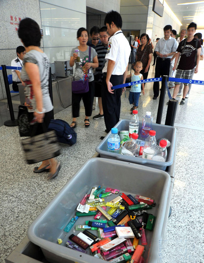 第一次坐飞机最担心什么,第一次坐飞机有什么麻烦