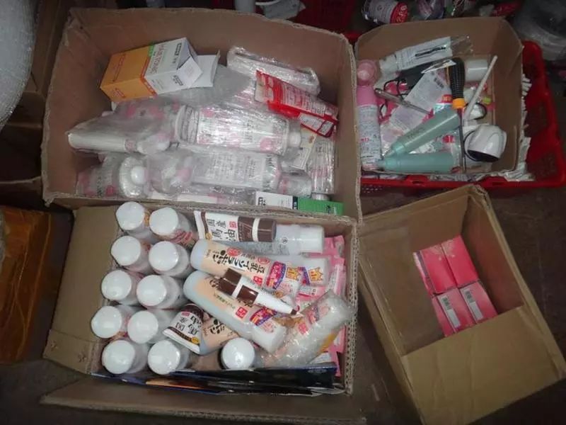 深圳打假假冒化妆品案件,深圳查出大量假化妆品