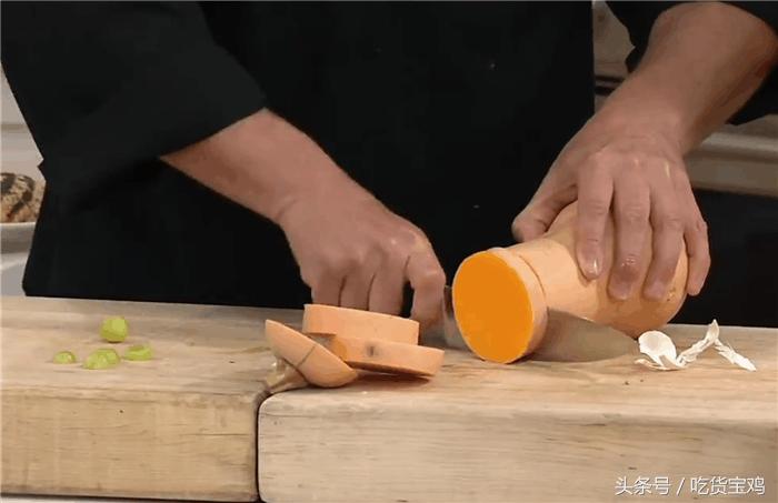 中餐菜刀有多强？瞧瞧老外有多羡慕，他们的回答我给满分