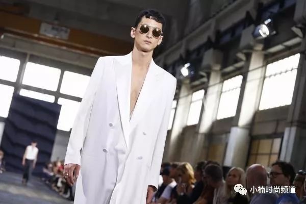 想入手一件奢侈品衣服,适合男士的奢侈品品牌排行榜