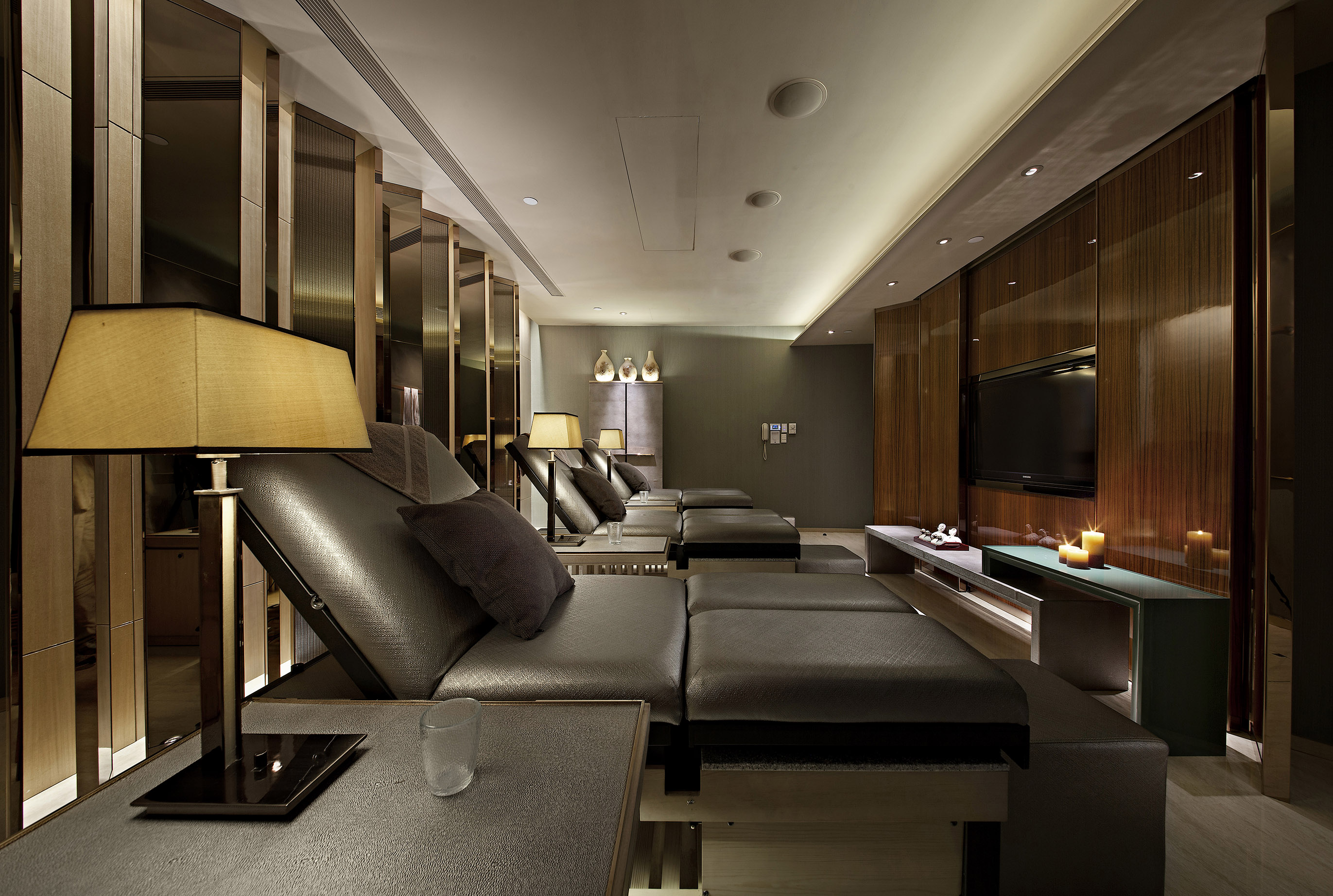 婢抽棬鍚夋簮姘寸枟,婢抽棬澹瑰彿姘寸枟