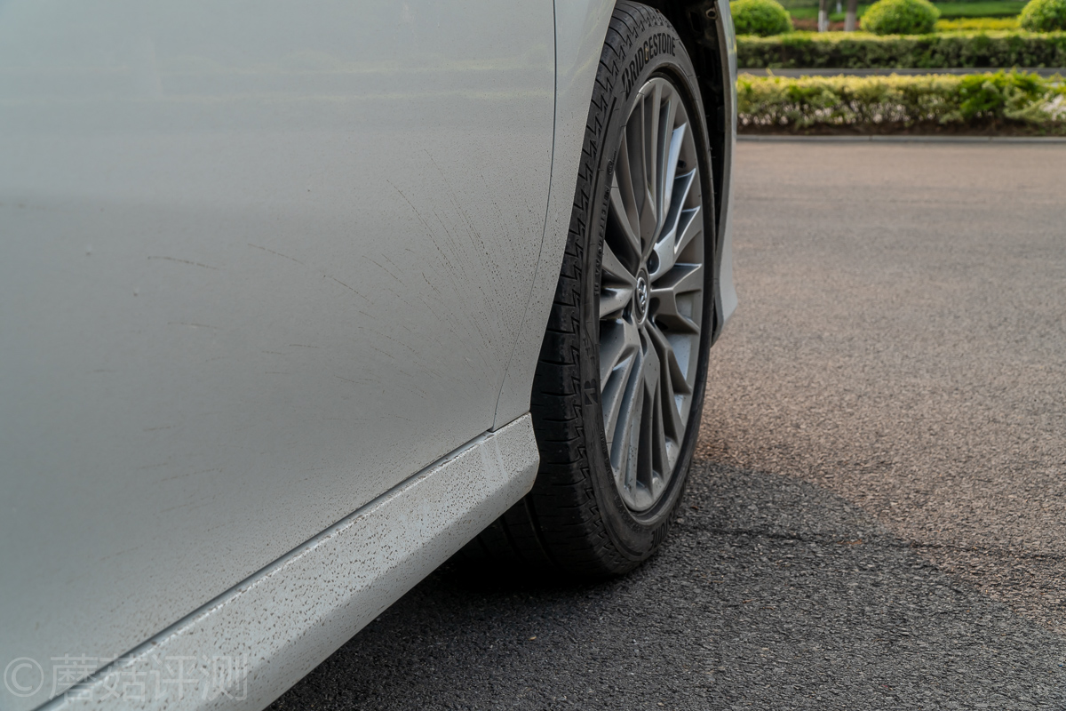 八代凯美瑞详细参数,凯美瑞那些你不知道的功能