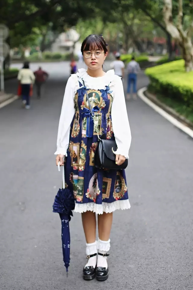 大学生艺术风穿搭,艺术系小个子女生穿搭