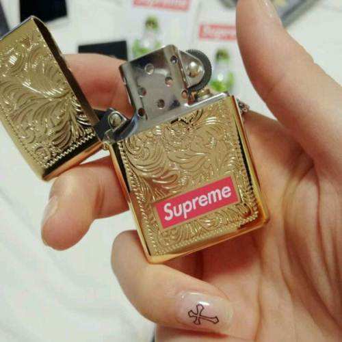 supreme怎么打扮好看,supreme土到极致便是潮慢动作