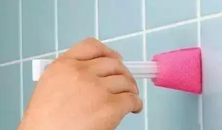 怎样才能把瓷砖的污渍清干净,刚刚铺好的瓷砖怎么去除水渍