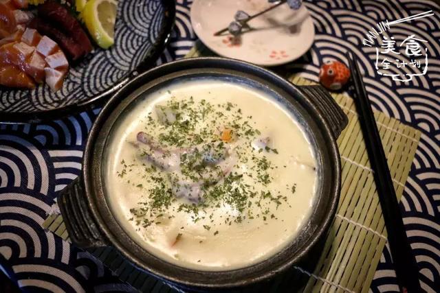 藏身在天津这家居酒屋里，我竟找到了深夜食堂同款奶油炖菜！