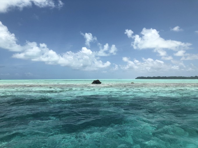 帕劳的海景风光给人美的享受,帕劳的海洋和沙滩风景图片