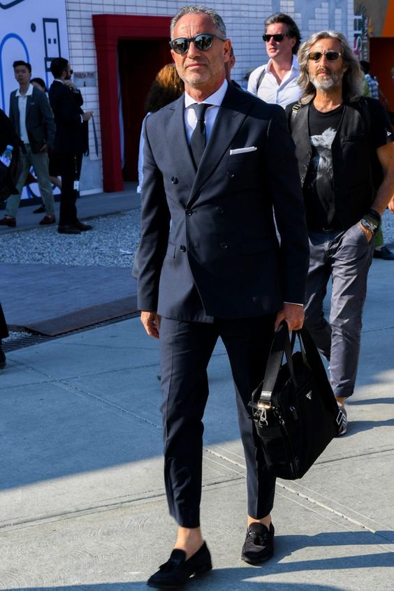 胖男人穿出来商务范,胖男人穿衣服提升气质