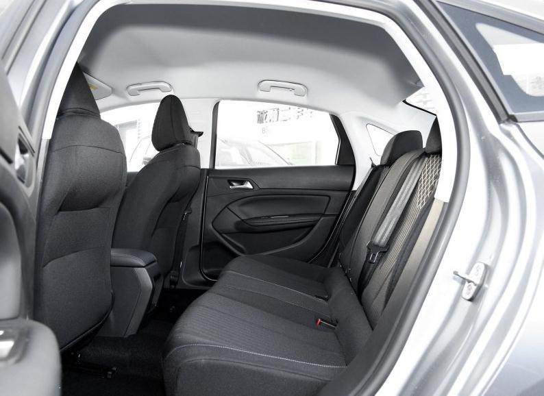 标致3081.6自动豪华落地多少钱,标致3082018款落地多少钱