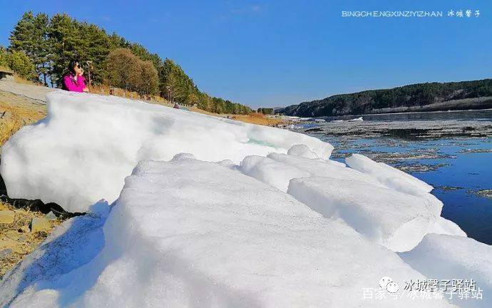 漠河北极村开江,去漠河看极光去甘孜看贡嘎雪山
