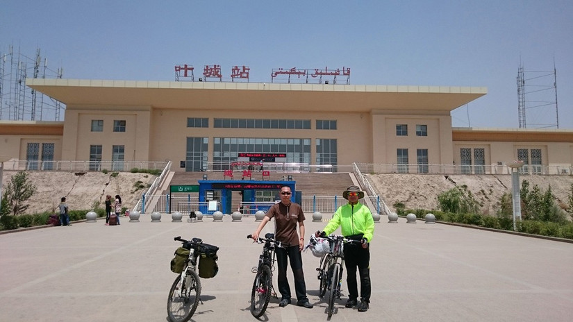 那一月自行车骑行，从喀喇昆仑到喜马拉雅