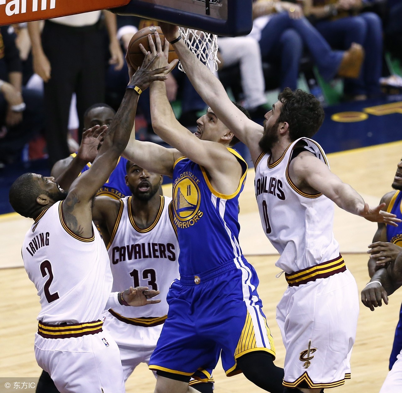 姚明在nba历史上中锋排名,姚明在nba联盟的比赛