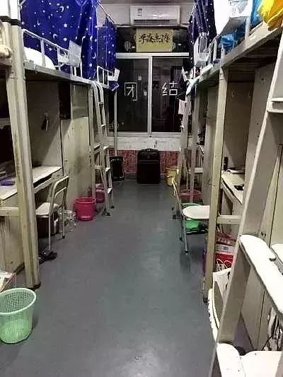 晒一晒你的大学宿舍,大学最好的双人宿舍