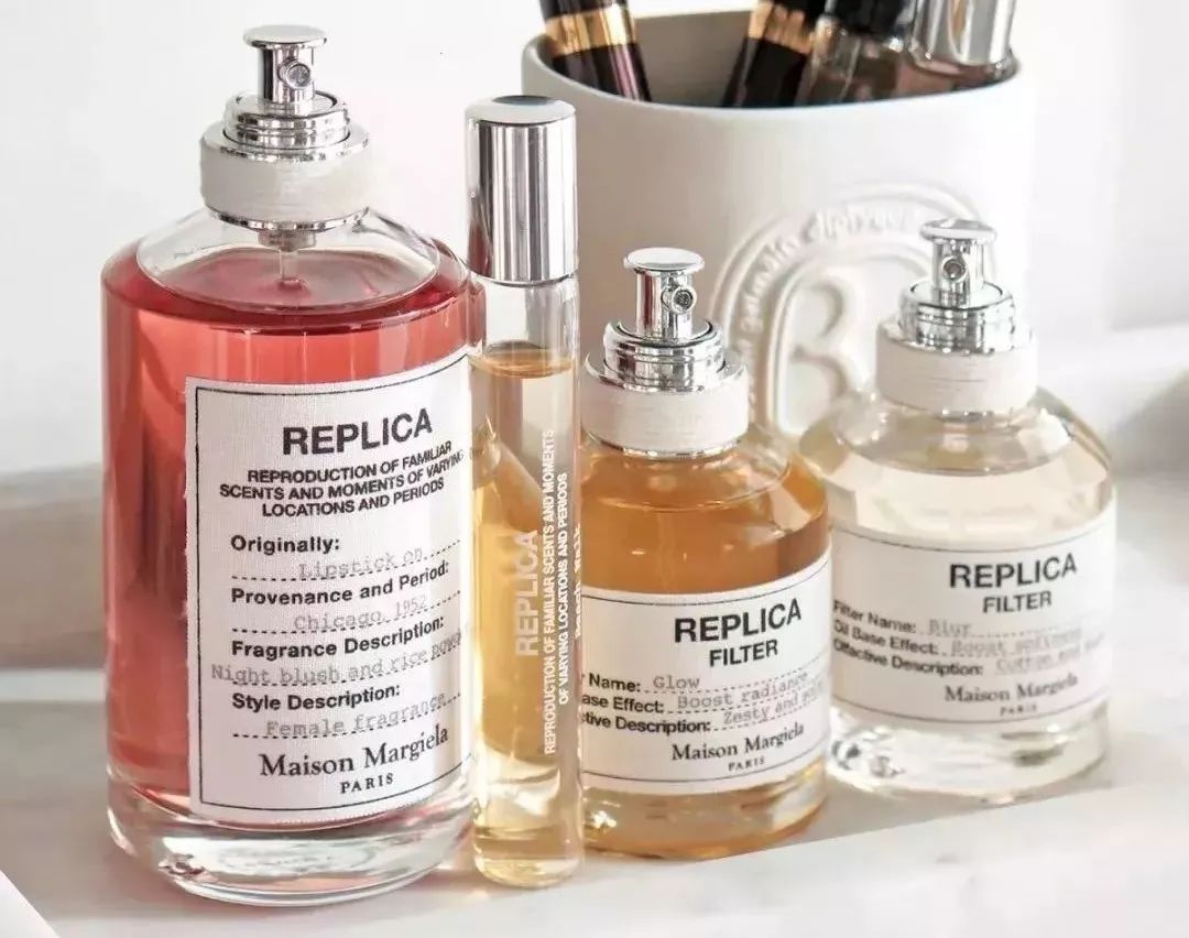 女人身上的香水味是什么很好闻 (你身上有他的香水味但没有我的贵)