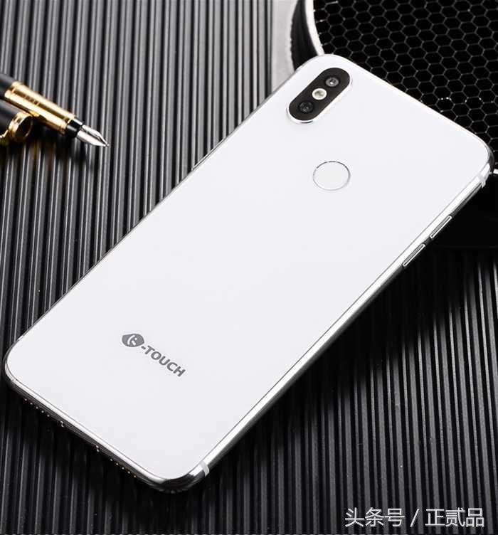 8848钛金手机和8849钛金手机,8848与天语