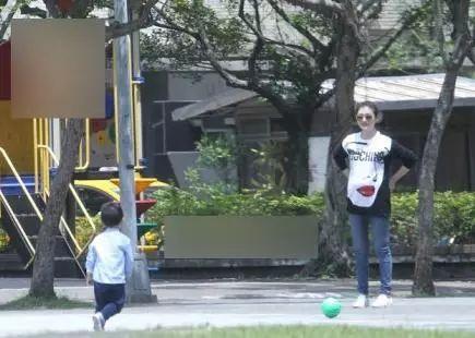 密思极恐！大S因怀死胎放弃三胎，应验替小S怀不健康宝宝的预言？