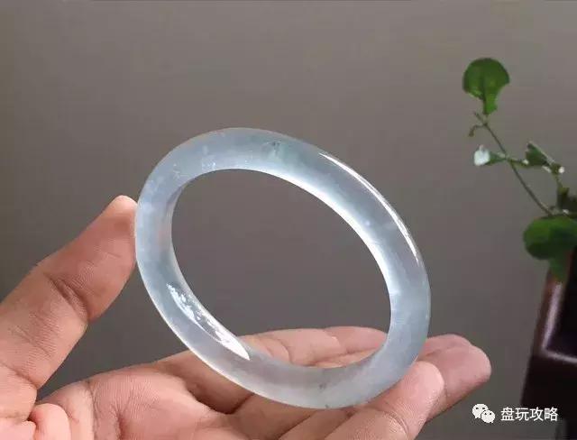 手镯不小心碰裂怎么补救,手镯不小心打碎了四段怎么修视频