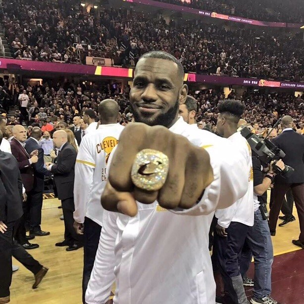 东部八年抗詹血泪史，啥时候是个头呢？难不成还要九年义务教育！