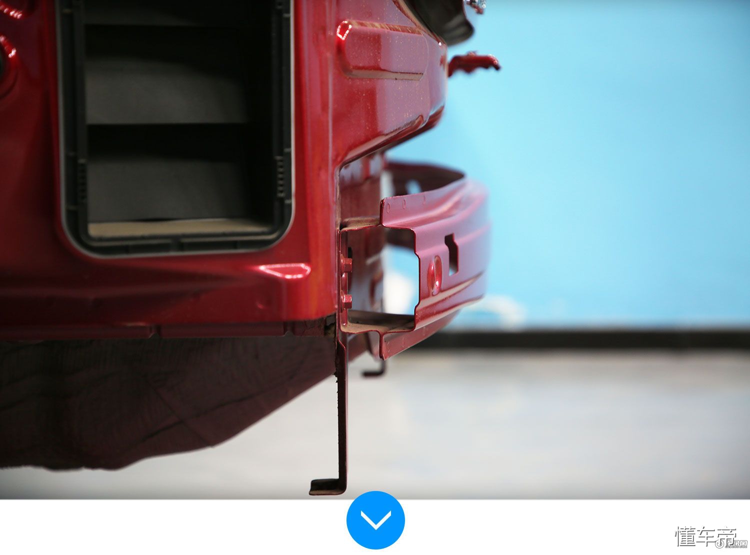 长安逸动plus1.4t蓝鲸版碰撞拆解,长安逸动plus2023前后防撞梁拆解