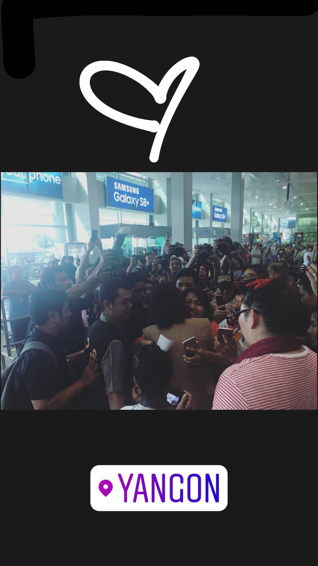 泰星mai橘色,泰星mai机场与粉丝互动