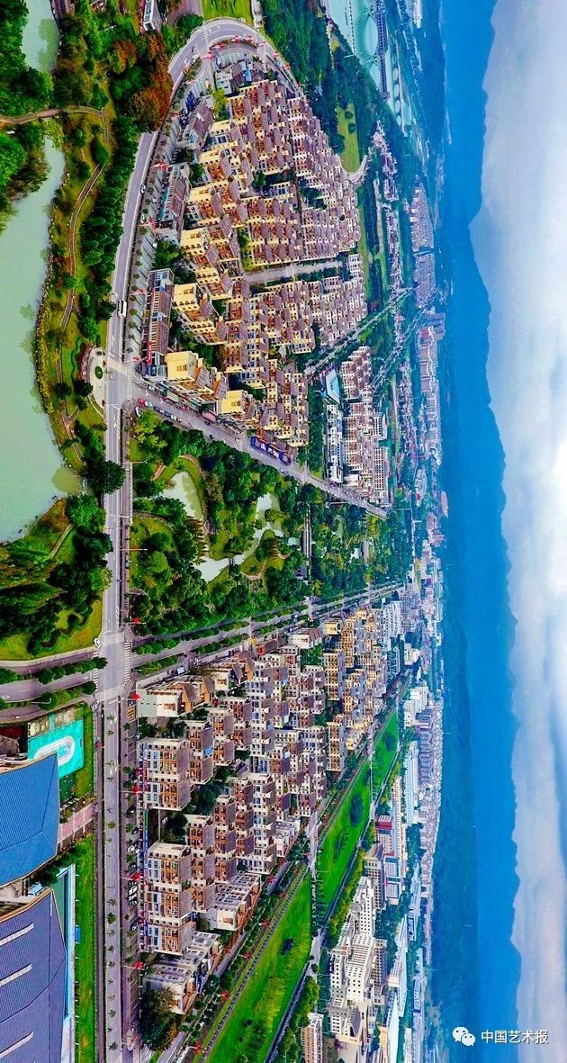 汶川大地震志愿者影集,汶川十年影像