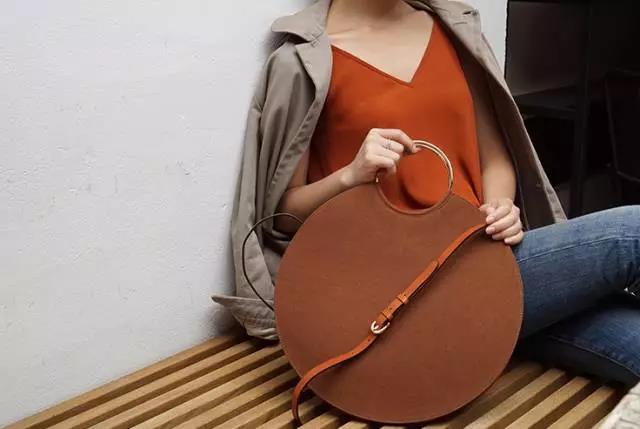 现在流行的包包款式品牌有哪些,包包推荐百搭名牌大包