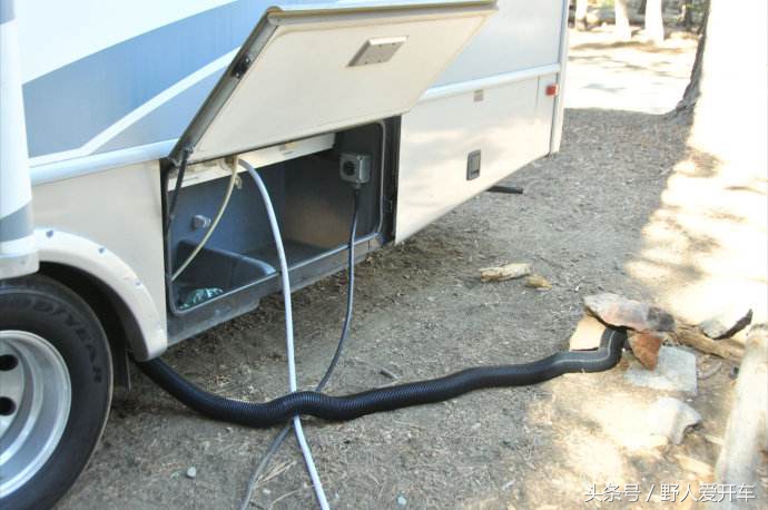 房车是怎么加水,房车怎样加水