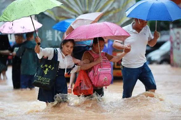 2018年感动瞬间合集,2018年感人瞬间