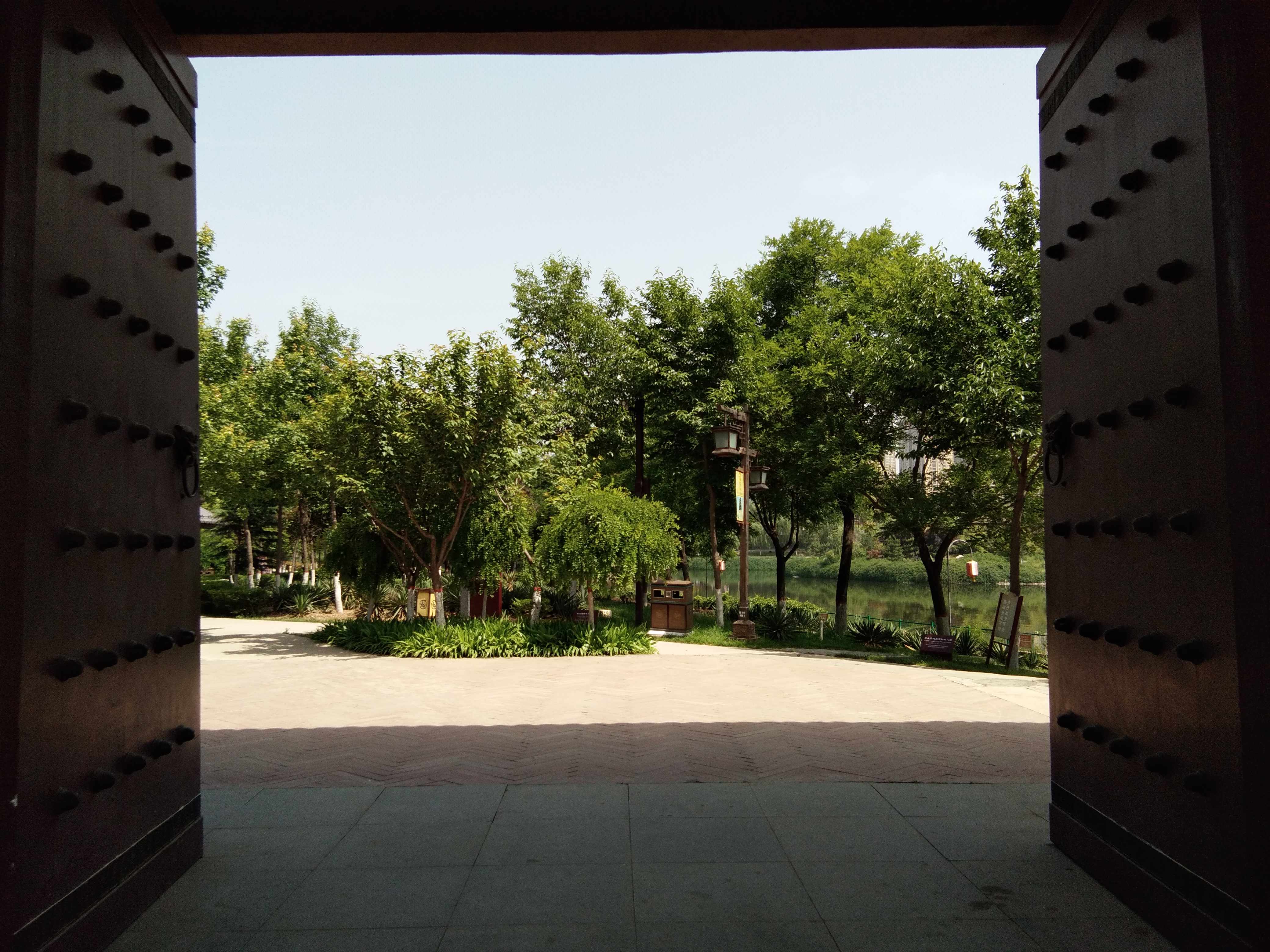 脚踏汉城湖公园全程!感受汉武辉煌!