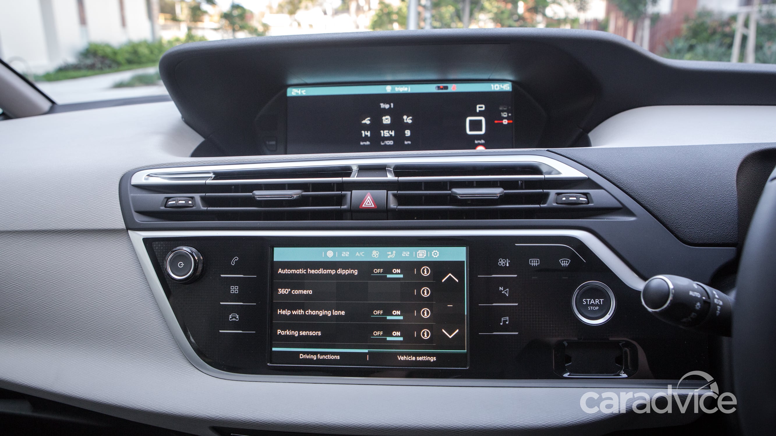 雪铁龙毕加索2023款落地多少钱,雪铁龙c4毕加索七座mpv落地价