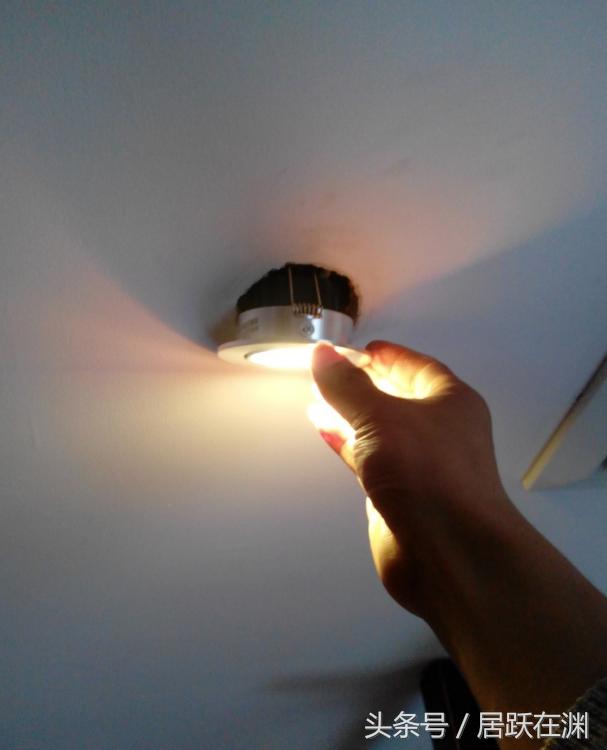 家里电灯安装教程,安装电灯注意什么事项