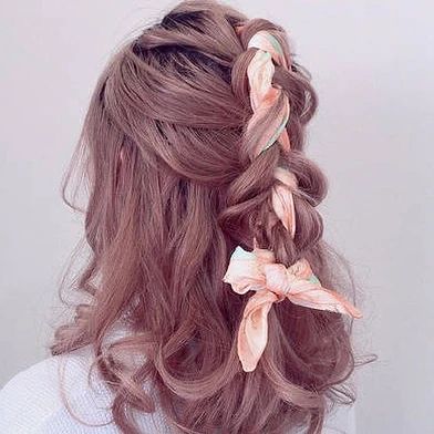 丝巾原来还可以这么系,丝巾能系在腰上吗