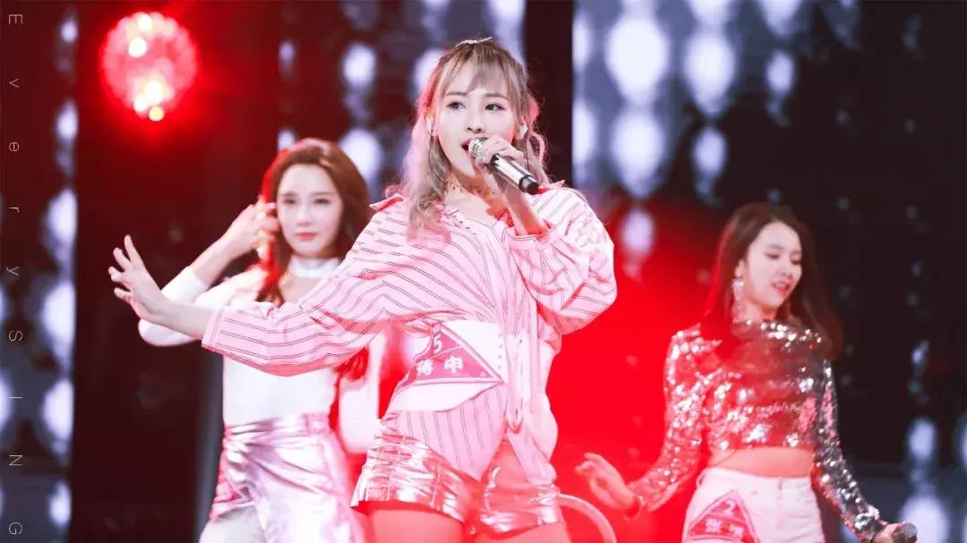 今晚不说跑步，鹿叔来和你聊聊创造101的妹纸！丨鹿透社0514